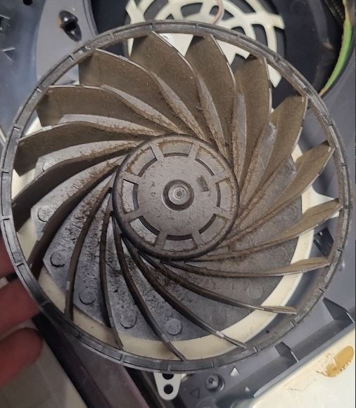 PS5 Console Deep Clean Maintenance Service (Fixes Overheating & Beeping) - Image 2
